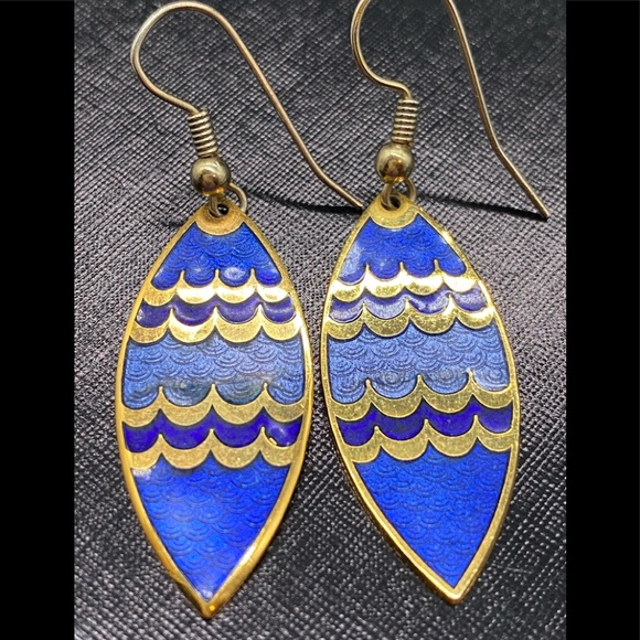 Bundle of Cloisonné Dangle Earrings - Picture 4 of 5